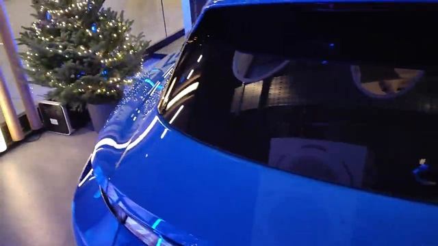 Зашёл в салон Porsche. London, UK смотреть онлайн