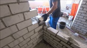 кладка кирпича. перевязка с плашки на ребро.