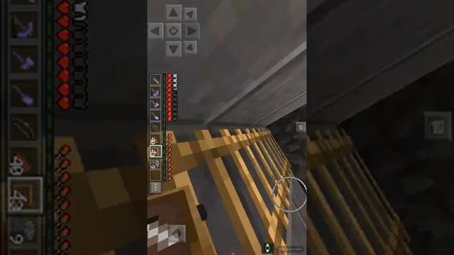 Котёнок геймер в игре