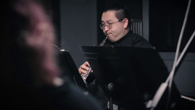 Eucharistic Adoration with Fr. Ian Van Heusen and ECU Newman Students смотреть онлайн