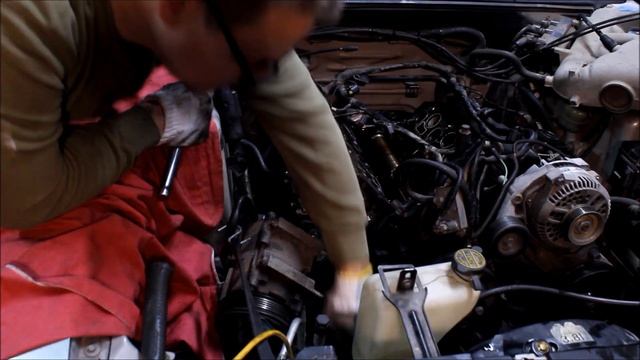 2000 Mustang V6 Replace Head and Head Gasket Part 1 смотреть онлайн