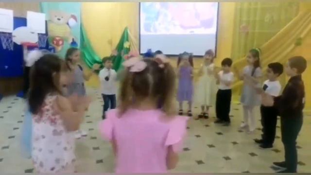 Тепло сердец для милых мам! смотреть онлайн