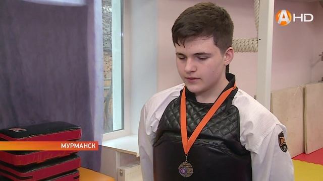 Ученики Комплексной ДЮСШ №17 вернулись с Чемпионата СЗФО по восточному боевому единоборству смотреть онлайн