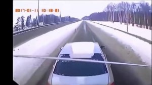 Дальнобойщики наказывают хамов на дорогах