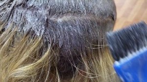 Hair coloring.Растяжка цвета. Притемнение корней, плавный переход к светлому.