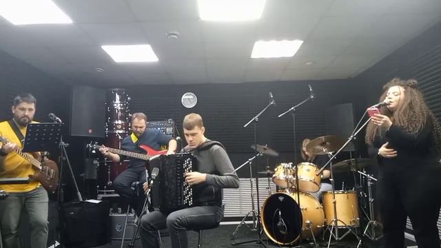маме нравится - дым смотреть онлайн