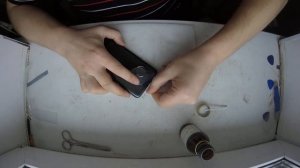 Смартфон Samsung A20  SM-A205FN Как снять заднюю крышку