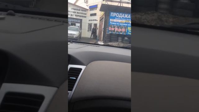 Установка GR 654 в двери, в штатные места, без усилителя от ШГУ на CHEVROLET CRUZE от AZ 13 SPL POW