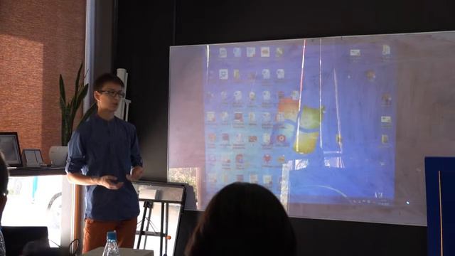 Адилет Макенов, Со-основатель литературного портала Good Books