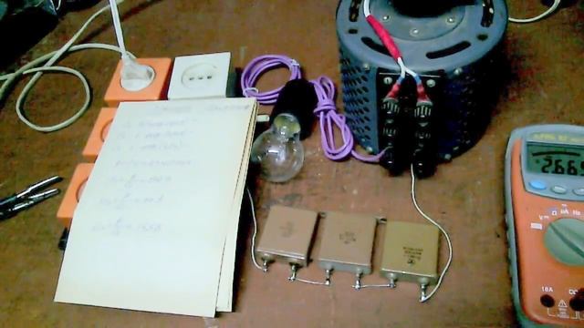 Правильный подбор конденсаторов с разными номиналами по напряжению с применением простой формулы смотреть онлайн