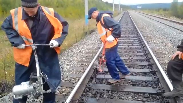 Монт пути ПЧ 23 . Выпровка пути . смотреть онлайн