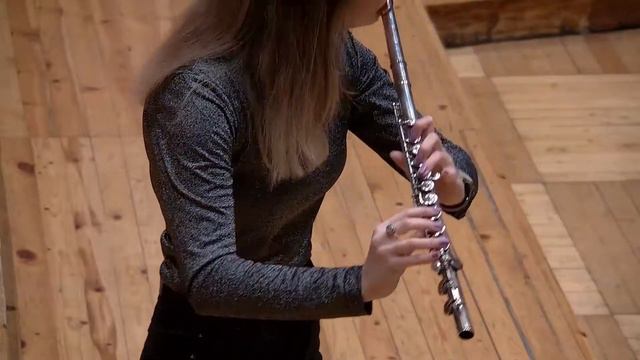 Mila Tsankova, J S Bach, Partita BWV1013, Allemande смотреть онлайн