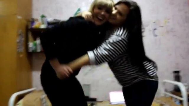 Настя и Катя или почему мы до сих пор не замужем смотреть онлайн