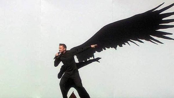 Сергей Лазарев вышел в финал конкурса "Евровидение" с песней "Ты - единственная"