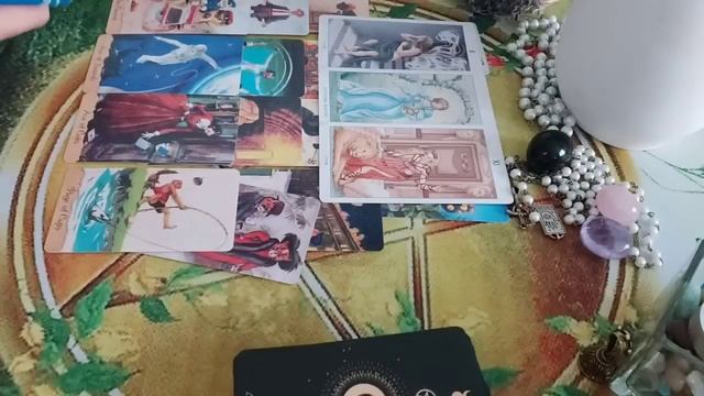 События месяца? Таро о Любви и не только❤️ Гадание на Таро смотреть онлайн