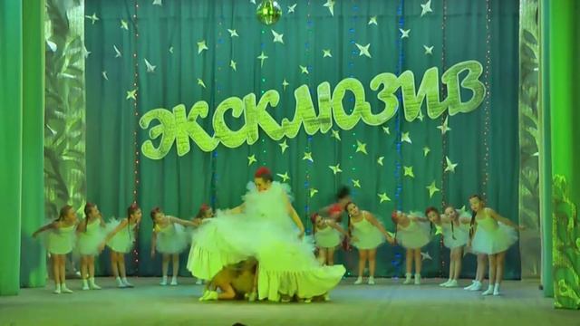 Куриный двор смотреть онлайн