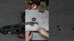 Как заменить щетки на не оригинальные в перфораторе Metabo KHE 2644