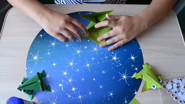 Лягушка в технике оригами