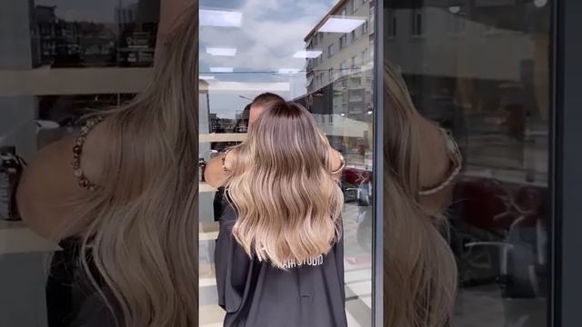 окрашивание Шатуш ❤️ #окрашивание #шатуш #колорист #парикмахер #аиртач #hair #блондинка #shatush смотреть онлайн
