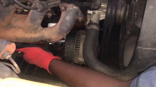 VOLVO 240 GL (1989) - CHANGE ENGINE OIL with CASTROL GTX | ZMB AUTOTECH смотреть онлайн