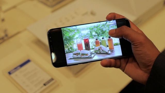 Samsung S8 and S8 plus Hands on at launch event in Nepal (Nepali Version ) смотреть онлайн