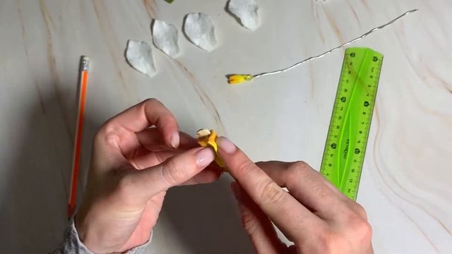 Нарцисс из фетра своими руками DIY смотреть онлайн