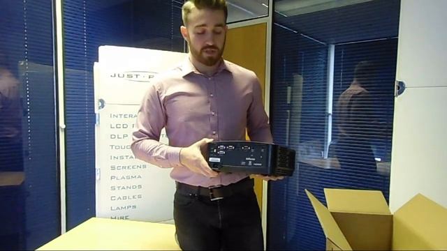 Infocus IN124a Projector Unboxing смотреть онлайн
