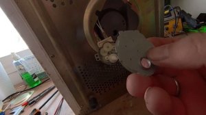 микроволновка не крутится тарелка