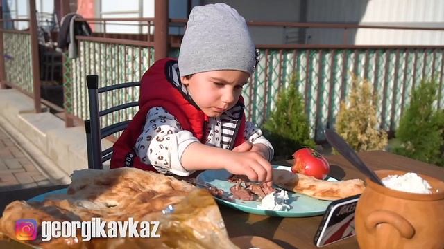 CHICKENS BAKED IN A TANDOOR