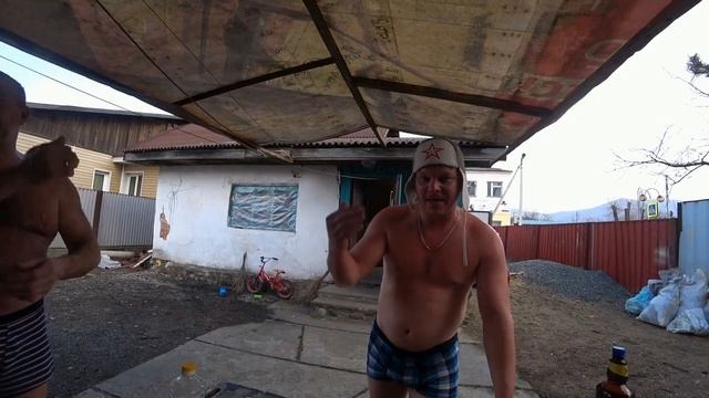 в гостях МЫ ИЗ ПРИМОРЬЯ 3 ЧАСТЬ баня смотреть онлайн