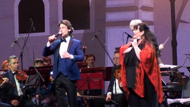 Антон Авдеев, Манана Гогитидзе - Песенка про трубачей (О бедном гусаре замолвите слово). 26.10.22 смотреть онлайн