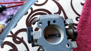 что делать если кидает масло в дроссельную заслонку