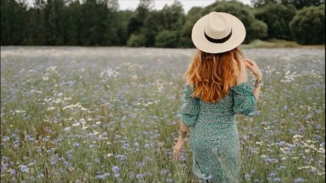 Стих "Есть в стихах о человеке" смотреть онлайн