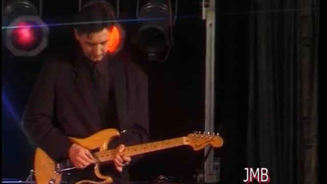 The Mustangs play"Dance on"/ " What a splendid thing"/Pomp & circumstances смотреть онлайн