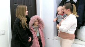 СЕМЬЯ ПО ОБМЕНУ ПОМЕНЯЛИСЬ СЕМЬЯМИ НА НЕДЕЛЮ! Маргарита и Лера попали в Бедную Семью