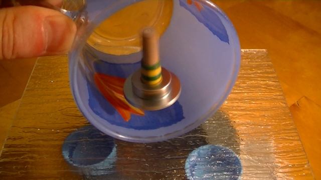 Homemade Levitating Top Levitron - levitron casero Tutorial смотреть онлайн