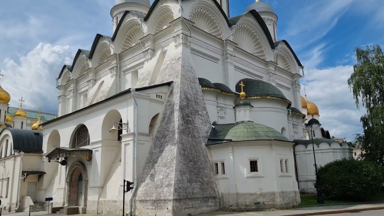 Москва внутри кремля смотреть онлайн