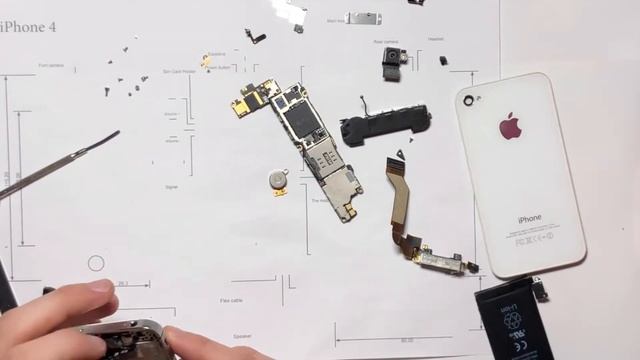 Fabrication d'un cadre iPhone 4 en vue éclaté ! смотреть онлайн