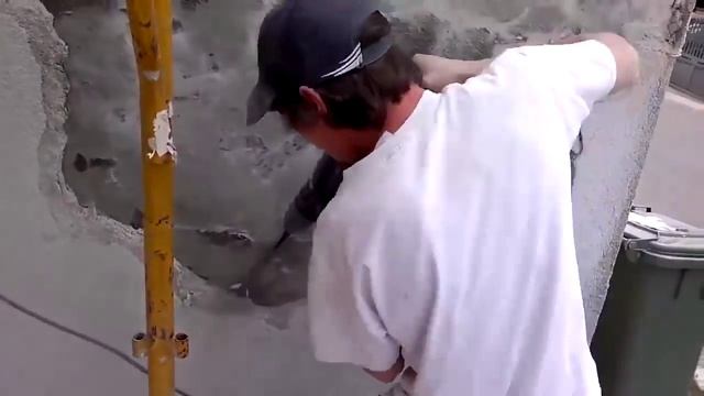 How not to use jackhammer (power drill) [HD] (english subtitles) смотреть онлайн
