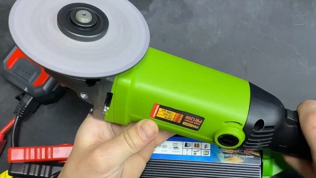 Тест перетворювача напруги Globus з 12V на 220V AC/DC 2000W 12В автомобільний інвертор смотреть онлайн