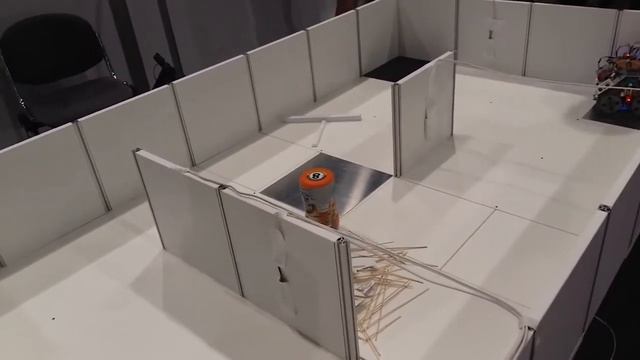 Rescue maze - Robocup Leipzing 2016 - Equipo Argentino смотреть онлайн