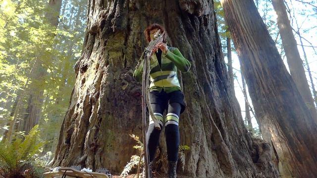 Jet Black Pearl plays Manu Dibango's "Soul Makossa" смотреть онлайн