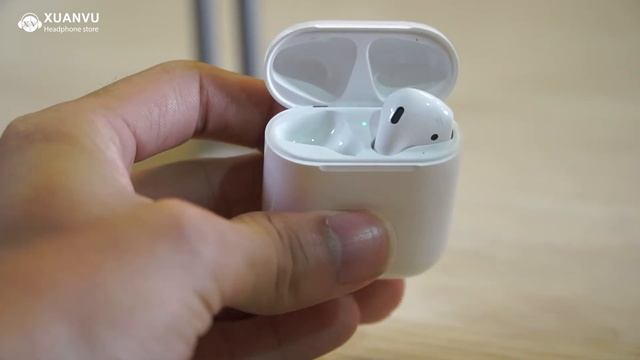Mở hộp nhanh tai nghe không dây Apple Airpods | Xuân Vũ Audio смотреть онлайн