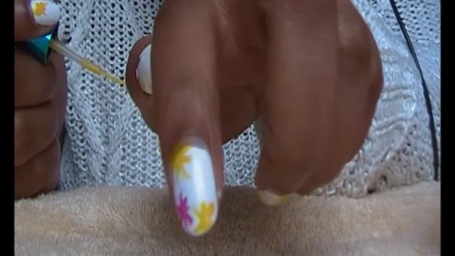 Nail Art Tutorial | Colorful Flowers Design смотреть онлайн