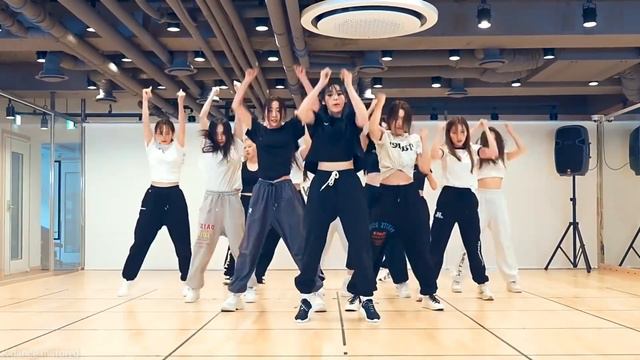 [LOONA - PTT (Paint The Town)] dance practice mirrored смотреть онлайн