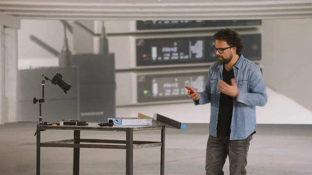 Evolution Wireless Digital Tutorials - Introduction & Unboxing | Sennheiser смотреть онлайн