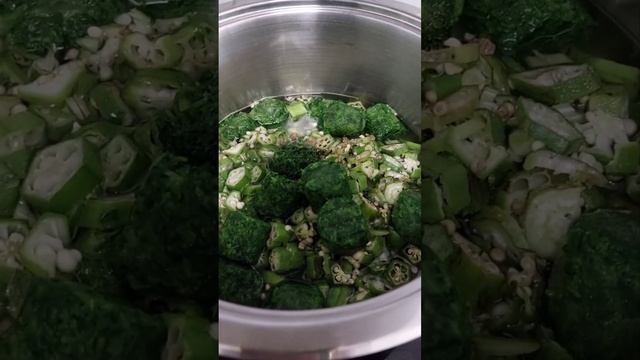 Pamelas New Short #okra And Spinach #ghanafood #youtube Short Video