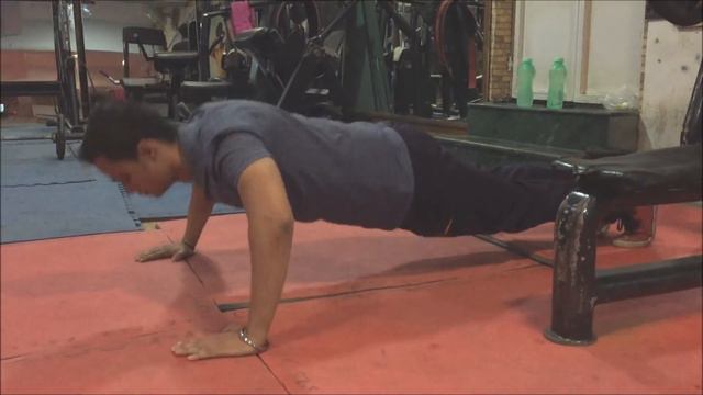 50 Push-ups Challenge in 1 minute || Can you beat that ? смотреть онлайн
