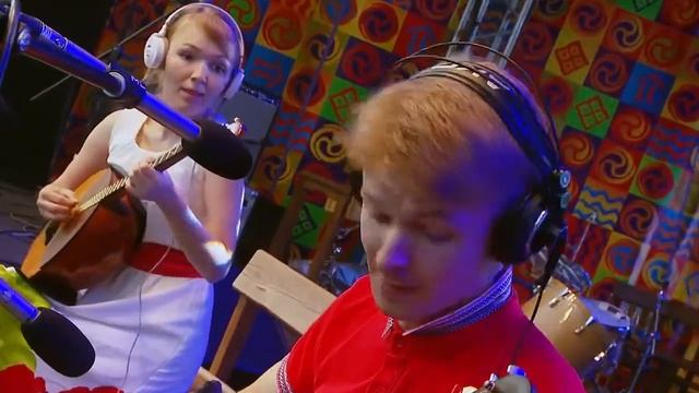 Aleksei Aleksandrov, Ekaterina Skliar (domra, domra alto) - Selyazen moi смотреть онлайн