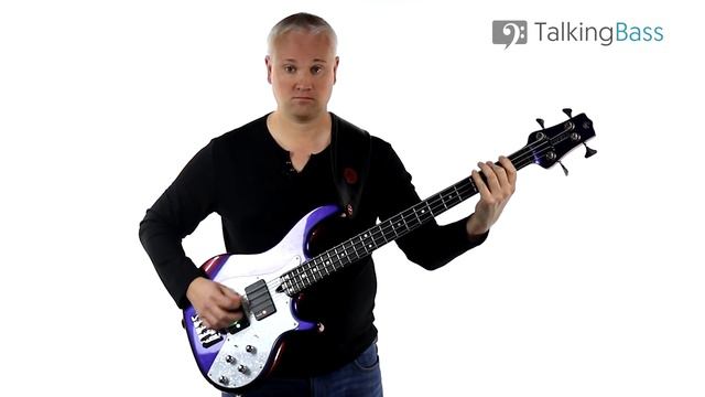 Guns n' Roses Greatest Bass Riffs - Tabs & Tutorial смотреть онлайн